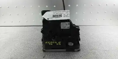 Second-hand car spare part front right door lock for opel corsa e expression oem iam references 13431840  0325407955