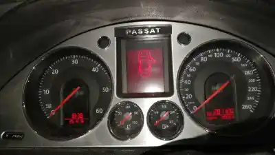 Автозапчастина б/у панель інструментів для volkswagen passat b6 variant (3c5) 2.0 tdi 16v посилання на oem iam 3c0920871v  