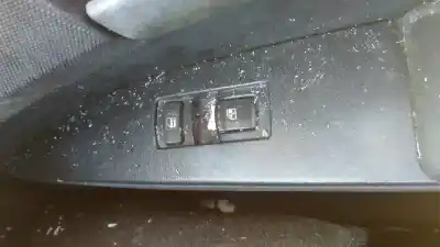 Автозапчасти б/у ВЫКЛЮЧАТЕЛЬ ПЕРЕДНЕГО ПРАВОГО ОКНА за SSANGYONG ACTYON  ссылки OEM IAM 7226009000  