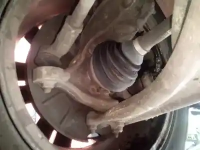 Автозапчасти б/у передняя левая кулачка за volkswagen passat b6 variant (3c5) 2.0 tdi 16v ссылки oem iam 