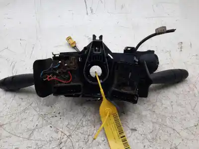 Second-hand car spare part multifunction switch for dacia duster 1.5 dci diesel fap cat oem iam references 8200792584  