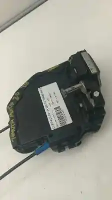 Автозапчастина б/у ЗАМОК ДВЕРЕЙ ЗАДНЬОГО ЛІВОГО для TOYOTA AURIS  Посилання на OEM IAM A046693  