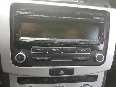 Автозапчастина б/у аудіо система / радіо cd для volkswagen passat b7 variant (365) 1.6 tdi посилання на oem iam 1k0035186an  