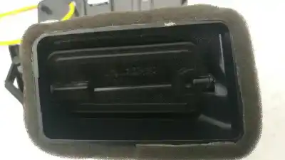 Автозапчастина б/у аераційна решіта для volkswagen passat b8 variant (3g5, cb5) 1.6 tdi посилання на oem iam 3g1819701e  0925800406