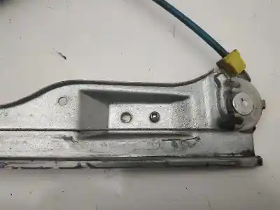 Second-hand car spare part passenger side right window regulator for opel corsa d cosmo oem iam references 72010000