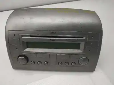 Second-hand car spare part audio system / radio cd for lancia ypsilon (101) 1.3 multijet 16v oro (10.2006->) 75 cv / 55 kw oem iam references 7354372880 815bp639886118562 7646398316
