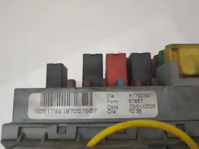 Second-hand car spare part fuse box unit for lancia ypsilon (101) 1.3 multijet 16v oro (10.2006->) 75 cv / 55 kw oem iam references 51792197
