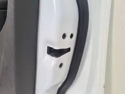 Автозапчасти б/у замок передней правой двери за ford focus berlina (cap) ambiente (d) ссылки oem iam 5041712