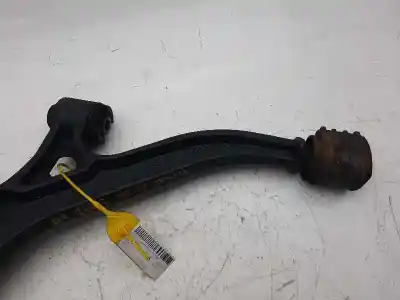 Pezzo di ricambio per auto di seconda mano BRACCIO SOSPENSIONE INFERIORE ANTERIORE DESTRO per CHRYSLER VOYAGER (RG)  Riferimenti OEM IAM 04766542AD  