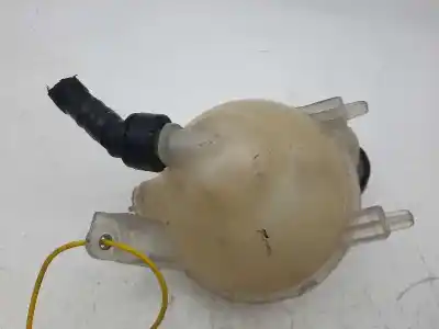 Second-hand car spare part coolant expansion tank for peugeot 308 access oem iam references 1323ah
