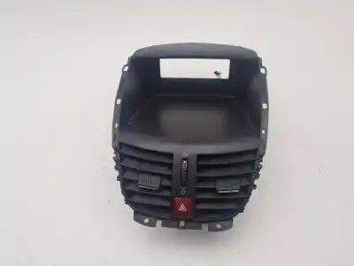 Автозапчасти б/у аэрационная решетка за peugeot 207 xs pack ссылки oem iam 9650068177  