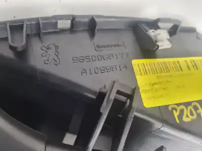 Автозапчасти б/у аэрационная решетка за peugeot 207 xs pack ссылки oem iam 9650068177  