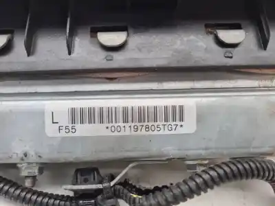 Автозапчастина б/у передня ліва бічна подушка безпеки для toyota yaris (ncp1/nlp1/scp1) 1.4 d-4d linea luna посилання на oem iam 305477010fka  