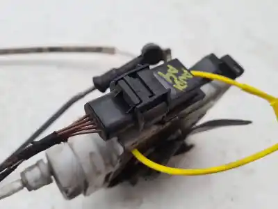 Автозапчасти б/у замок передней правой двери за audi a4 berlina (b5) 1.9 tdi ссылки oem iam 8d1837016e  