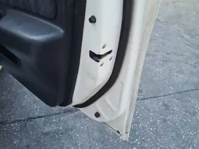 Peça sobressalente para automóvel em segunda mão fechadura da porta dianteira direita por nissan note (e12) 1.5 dci referências oem iam 805003vv0a