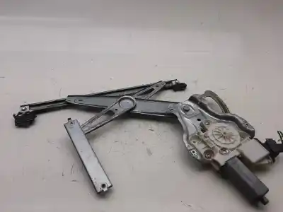 Peça sobressalente para automóvel em segunda mão elevador de vidros dianteiro direito por toyota corolla (e12) 2.0 d-4d sol berlina referências oem iam 0130822032