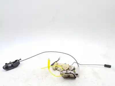 Second-hand car spare part left front door lock for toyota yaris (ncp1/nlp1/scp1) 1.0 linea terra oem iam references 010205  