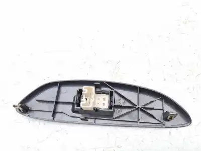 Second-hand car spare part right front power window switch for toyota yaris (ncp1/nlp1/scp1) 1.0 linea terra oem iam references 