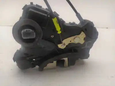 Second-hand car spare part left front door lock for toyota corolla (e12) 1.6 16v oem iam references 162601