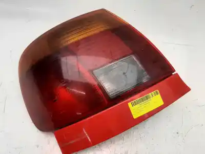 Pièce détachée automobile d'occasion feu arrière gauche pour audi a4 berlina (b5) 1.9 tdi références oem iam 8d0945095a