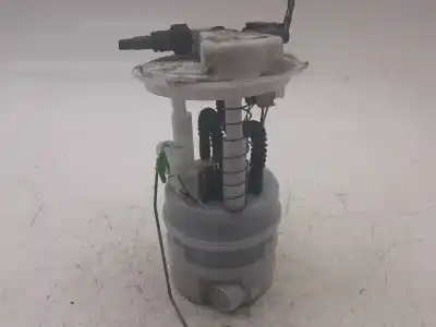 Peça sobressalente para automóvel em segunda mão bomba de combustivel por renault clio iii exception referências oem iam 8200727740  