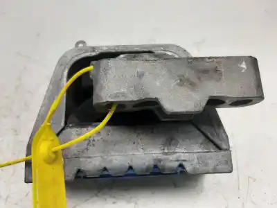 Pezzo di ricambio per auto di seconda mano supporto motore destro per volkswagen passat b6 (3c2) 2.0 tfsi riferimenti oem iam 3618372
