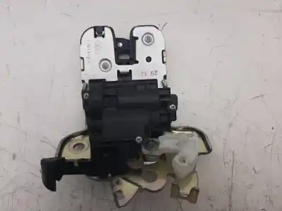 Автозапчастина б/у замок багажника / ворот для audi a1 (8x) ambition посилання на oem iam 8r0827505  