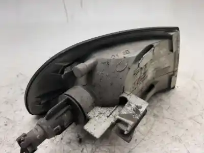 Peça sobressalente para automóvel em segunda mão farolim dianteiro esquerdo por audi a4 berlina (b5) 1.9 tdi referências oem iam 8d0953049a  