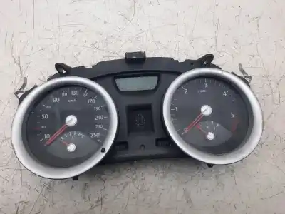Автозапчасти б/у приборная доска за renault megane ii familiar authentique 82 cv / 60 kw ссылки oem iam 8200462283b