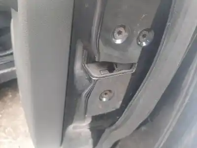 Pezzo di ricambio per auto di seconda mano serratura porta anteriore destra per ford focus berlina (cap) ambiente (d) riferimenti oem iam 3m5ar21812aj