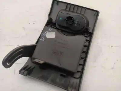 Pezzo di ricambio per auto di seconda mano controllo della luce per opel corsa d expression riferimenti oem iam 13310331  