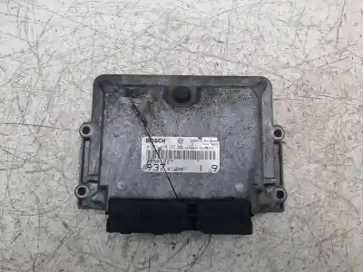 Piesă de schimb auto la mâna a doua unitate de control motor ecu pentru alfa romeo 147 (190) 1.9 jtd distinctive referințe oem iam 0281010332