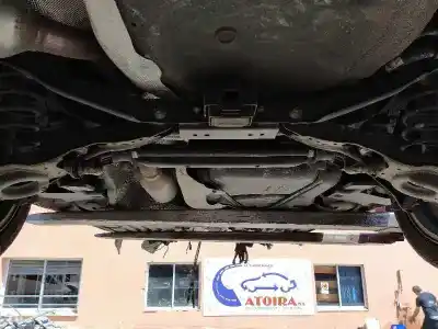 Peça sobressalente para automóvel em segunda mão charrió / suporte de eixo de trás por mazda 3 lim. (bl) sportive referências oem iam bbm428800d