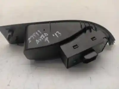 Second-hand car spare part rear left power window switch for opel astra j lim. excellence oem iam references 13301888