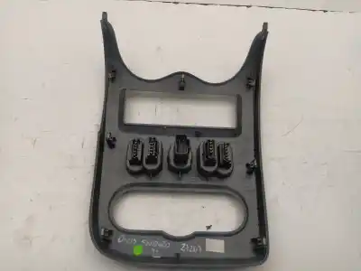 Peça sobressalente para automóvel em segunda mão interruptor 4 piscas - emergência por dacia sandero stepway referências oem iam 682607503r