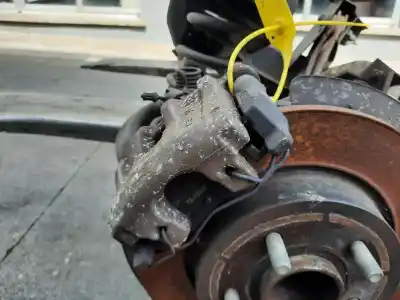 Peça sobressalente para automóvel em segunda mão pinça de travão traseira direita por ford focus lim. (cb8) 1.6 16v ti-vct cat 105 cv / 77 kw referências oem iam 2210213