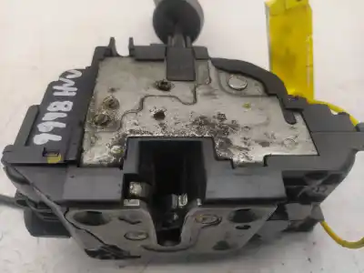 Peça sobressalente para automóvel em segunda mão fechadura da porta dianteira esquerda por renault megane ii berlina 5p emotion referências oem iam 50131l