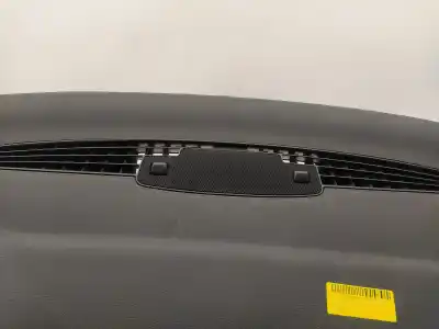 Автозапчастина б/у панель приладів для audi a3 (8p) 1.9 tdi ambiente посилання на oem iam 8p1857067  