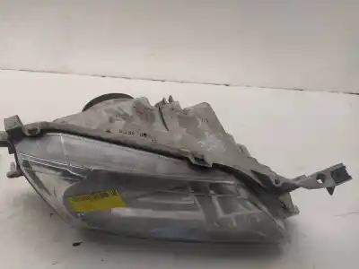 Piesă de schimb auto la mâna a doua far dreapta pentru mazda premacy (cp) 1.9 (cp8w) referințe oem iam 082161143r