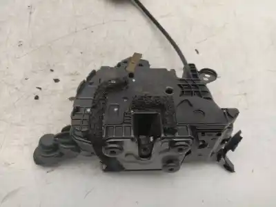 Автозапчастина б/у замок передніх дверей лівий для renault captur expression 90 cv / 66 kw посилання на oem iam 805031332r  