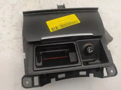 Second-hand car spare part ashtray for audi a4 avant (8k5) (2008) básico oem iam references 8k0857951c