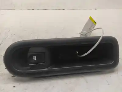 Автозапчастина б/у передній правий віконний вимикач для renault clio ii fase ii (b/cb0) 1.2 16v посилання на oem iam 8200356517b  
