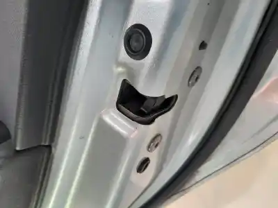 Second-hand car spare part rear right door lock for peugeot 308 confort oem iam references 9660525380