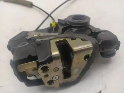 Second-hand car spare part front right door lock for toyota corolla (e12) 1.6 16v oem iam references 6903012460