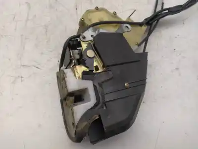 Автозапчастина б/у замок заднього правого дверя для lexus rx300 (mcu15) luxury посилання на oem iam 6905033111  
