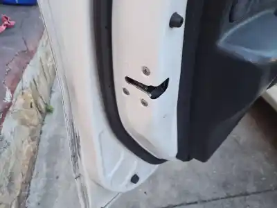 Second-hand car spare part left front door lock for nissan note (e12) 1.5 dci oem iam references 805019u10c  