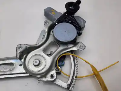 Second-hand car spare part driver left window regulator for lexus is200 (ds2/is2) 220d oem iam references 8572053050  
