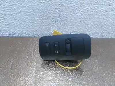 Second-hand car spare part HEADLIGHTS SWITCH for RENAULT MEGANE II FAMILIAR  OEM IAM references 8200079020  