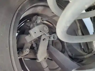 Peça sobressalente para automóvel em segunda mão pinça de travão traseira esquerda por citroen jumpy fugón club xs referências oem iam 1617936980