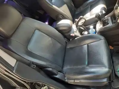 Peça sobressalente para automóvel em segunda mão assento dianteiro direito por chevrolet captiva 2.0 diesel cat referências oem iam 96835748